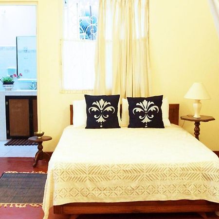 Charming Homestay By The Beach マウントラビニア エクステリア 写真